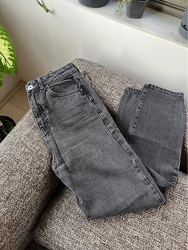 Zara Mom Jean