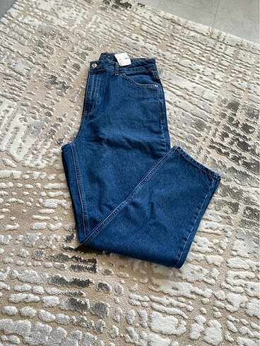 32 Beden lacivert Renk Mom jean