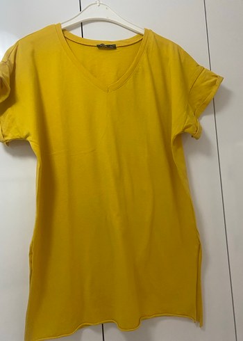 Sarı V Yaka Kısa Kollu Kadın Tişört - Görsel 2