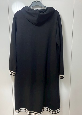 Siyah Kapüşonlu Fermuarlı Uzun Kadın Kap - Görsel 6