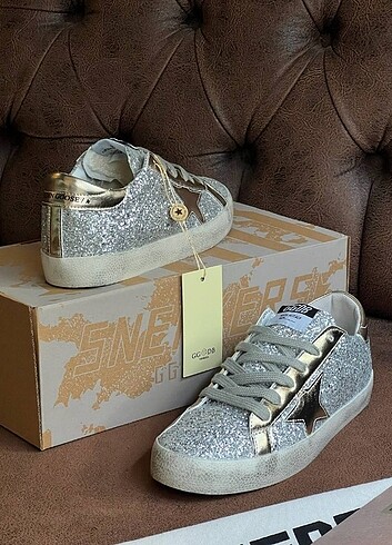 Golden Goose Deluxe Spor ayakkabi