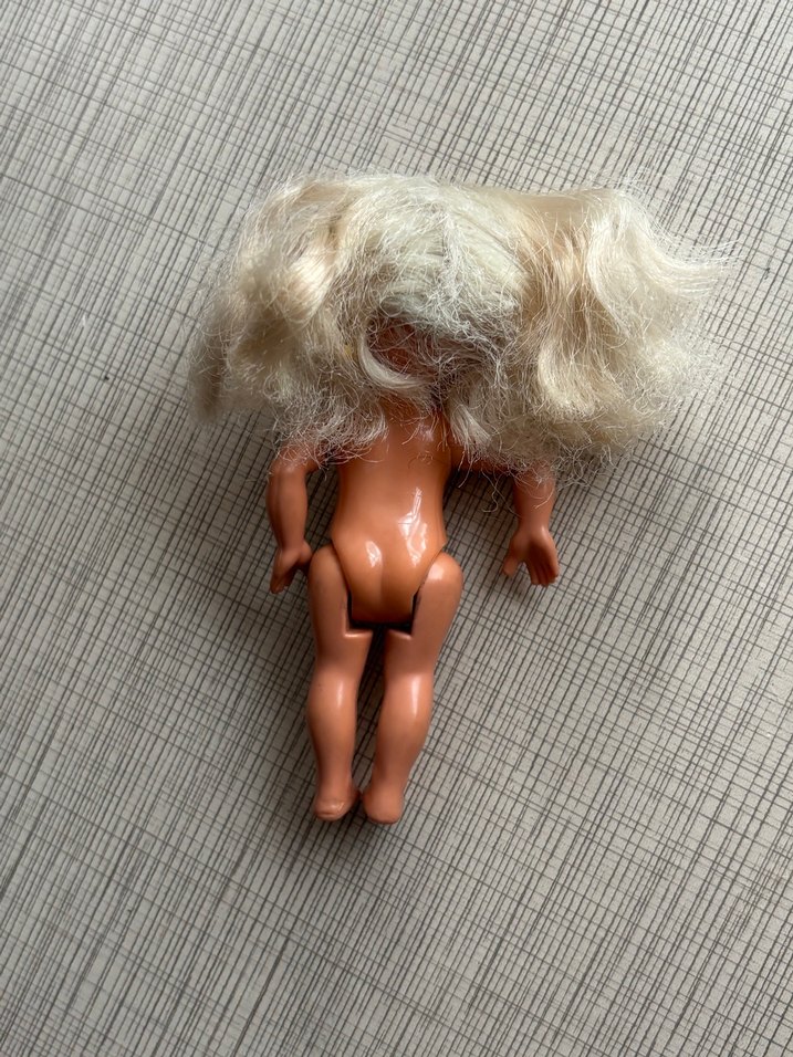 Bej Tenli Bebek, Sarı Saçlı - Görsel 2