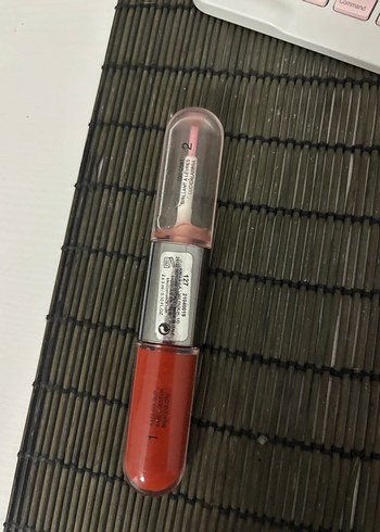 KIKO Milano Koyu Kırmızı Çift Taraflı Ruj - Görsel 2