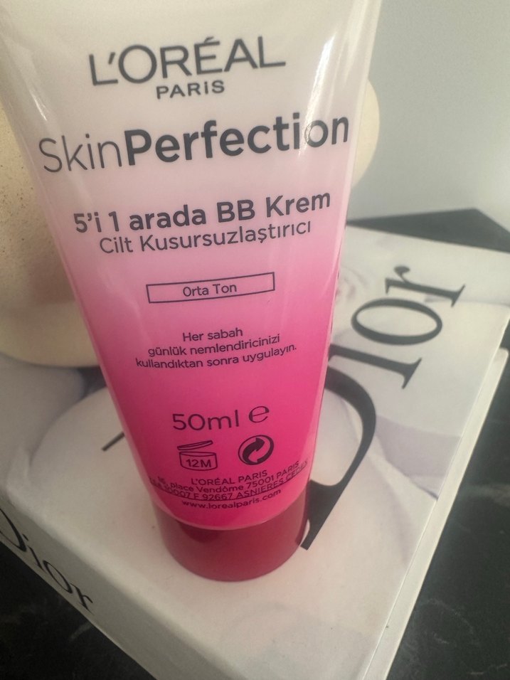 L'Oréal Paris Skin Perfection 5'i 1 arada Bb krem - Görsel 2