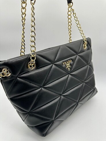 Prada Prada