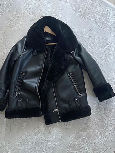 Stradivarius mont
