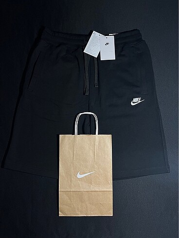 Nike Şort