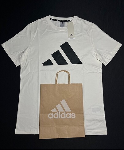 Adidas Tshirt