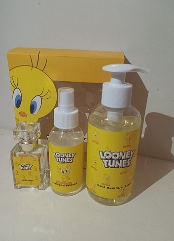  Beden Renk REBUL LOONEY TUNES PARFÜM SETİ