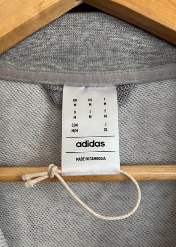 m Beden Gri Adidas Fermuarlı Erkek Sweatshirt