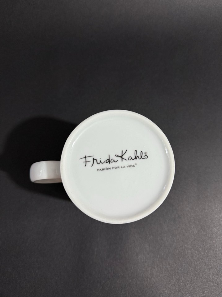 Frida Kahlo Yazılı Kupa - Görsel 3