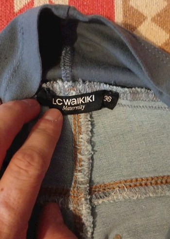LC Waikiki Gri Mini Hamile Kot Şort