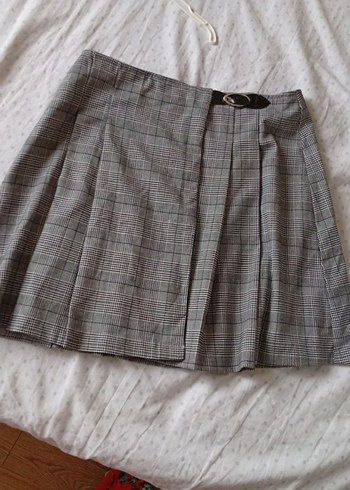 Gri Pilili Mini Etek