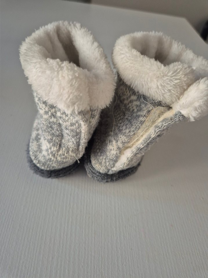 Çocuk Gri Örgü Sıcak Terlik - Görsel 2