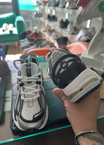 New Balance NEW BALANCE 1906
