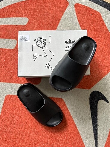 Adidas yeezy terlik-36-45 numara aralığı