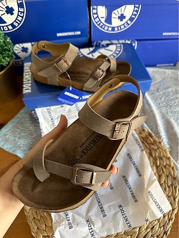 38 Beden BİRKENSTOCK SANDALET