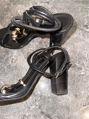 39 Beden siyah Renk Massimo Dutti Ayakkabı