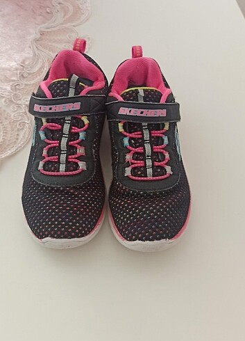 34 numara skechers 