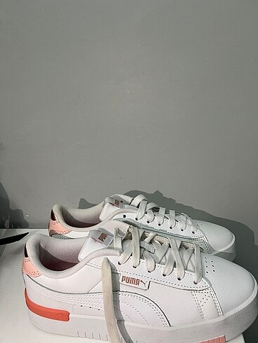 37 Beden Puma Sneakers