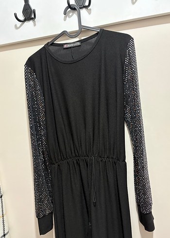 Siyah elbise - Görsel 2
