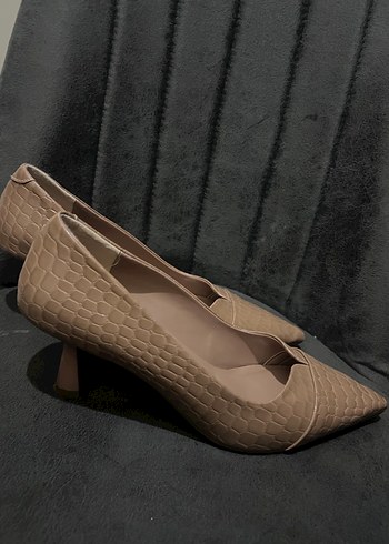 Bej Yılan Desenli Stiletto Topuklu Kadın Ayakkabı - Görsel 6