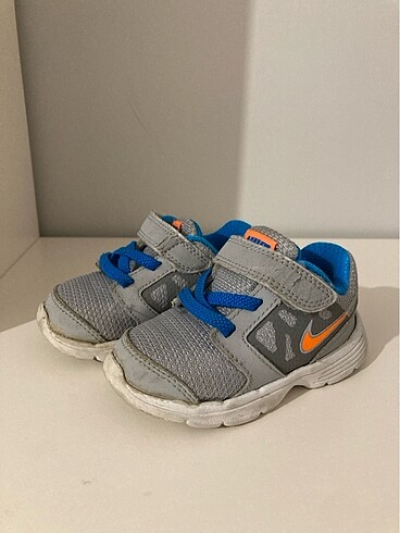 Nike bebek ayakkabısı