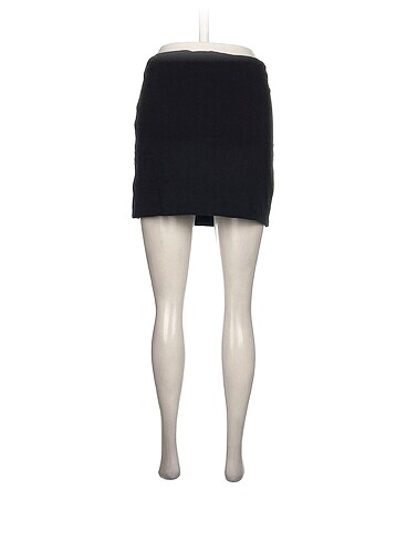 m Beden H&M Mini Etek %70 İndirimli.