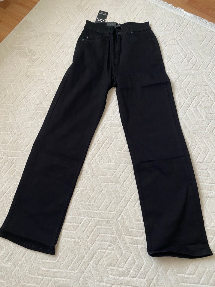 Siyah Regular Fit Kadın Günlük Pantolon - Görsel 3