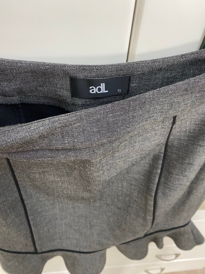 Gri Denim Volanlı Midi Etek - Görsel 3