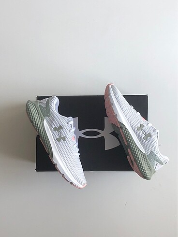 Kadın Under Armour Spor Beyaz