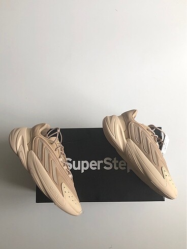 Kadın Adidas Günlük Bej