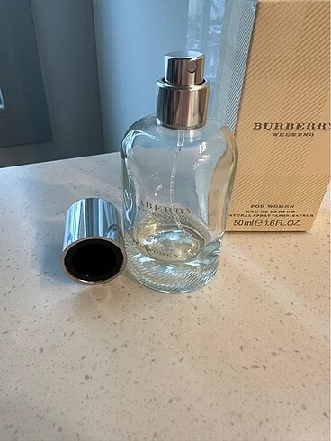  Beden Burberry Weekend kadın parfüm