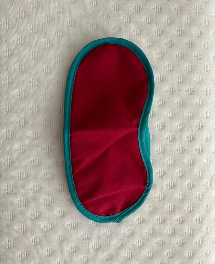 Renkli Kadın Uyku Maskesi ve çorap - Görsel 3