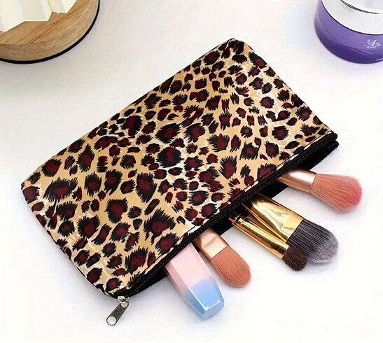 Leopar desenli organizer çanta