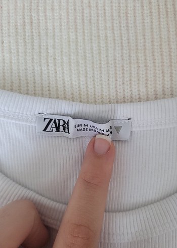 Zara Beyaz crop
