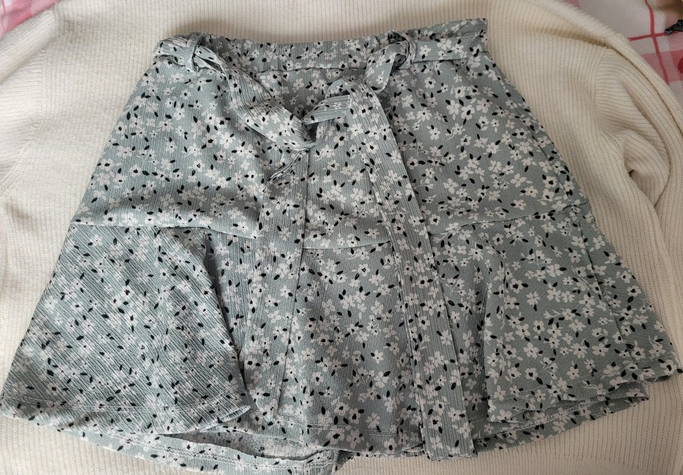 çiçekli yeşil şortlu Etek/50 tl indirim - Görsel 4