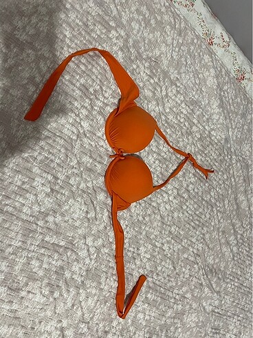 Turuncu Bikini