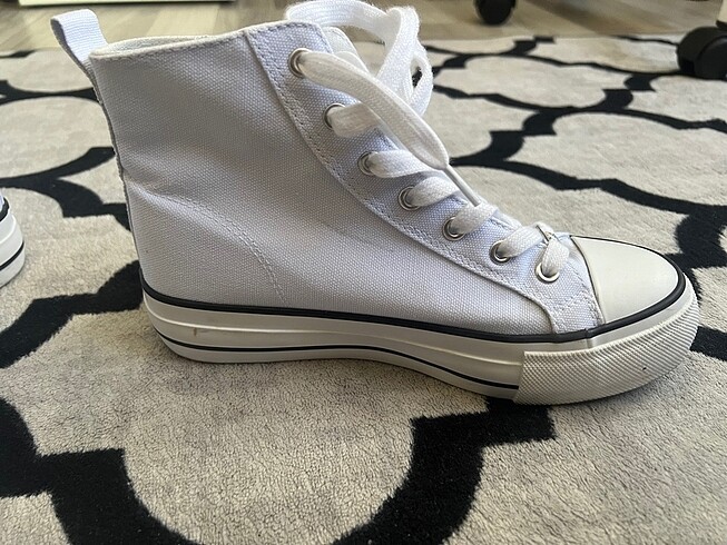 37 Beden Converse