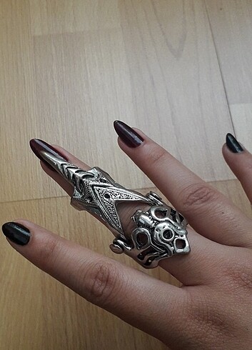 Gotik yüzük