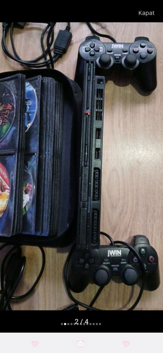 PlayStation 2 Konsol, 2 Kontrolcü ve Oyun Paketi - Görsel 2