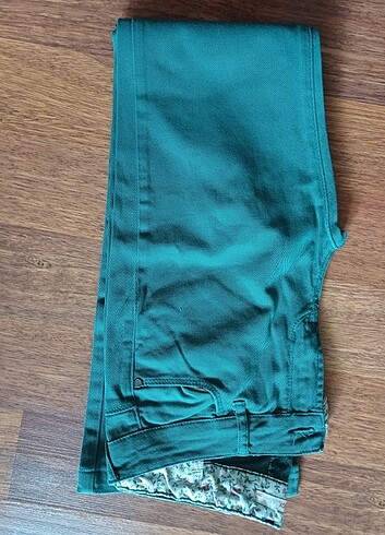 38 Beden Yeşil kot pantalon