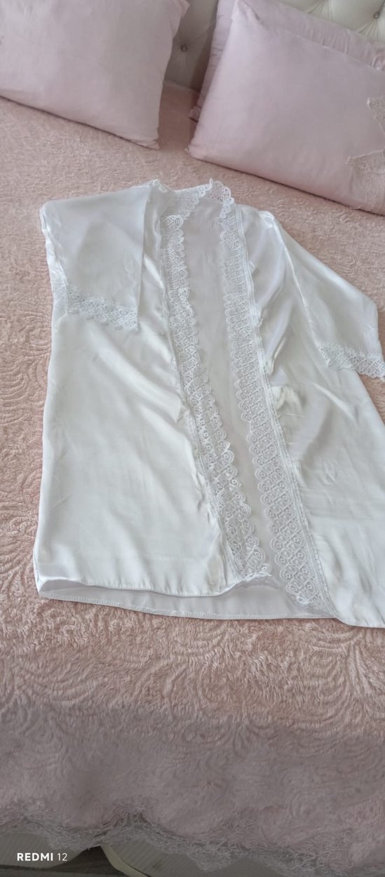 Dantel Detaylı Beyaz Midi Kadın Gecelik - Görsel 2