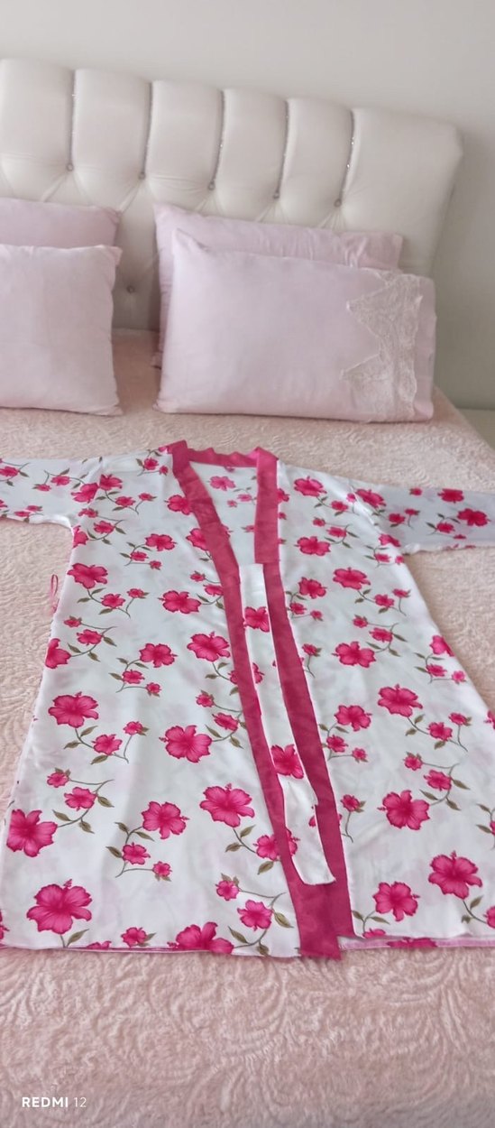 Pembe Saten Midi Kadın Gecelik sabahlık takımı - Görsel 2