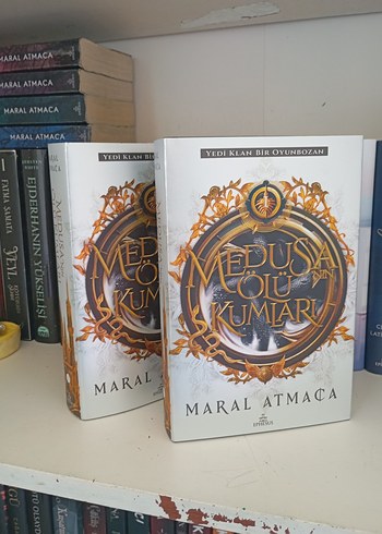 Medusa'nın Ölü Kumları - Maral Atmaca