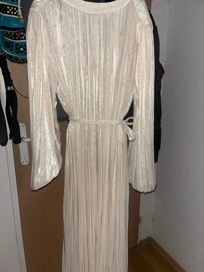 Taşlı uzun elbise - Görsel 3