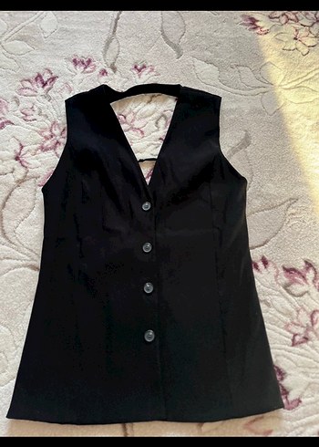 Zara sırt dekolteli yelek - Görsel 2