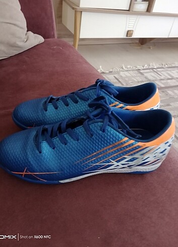 Kinetix halı saha krampon  - Görsel 5