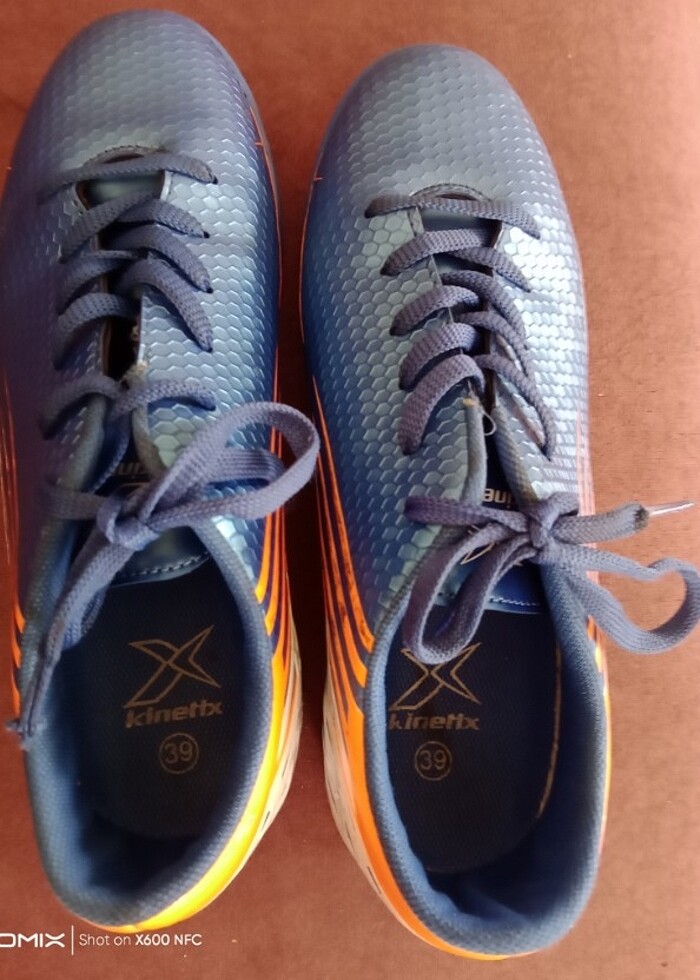 Kinetix halı saha krampon  - Görsel 4