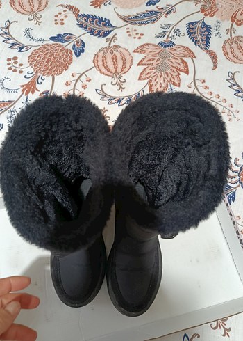 Siyah Kürklü Kadın Dolgu Topuk Bot - Görsel 5